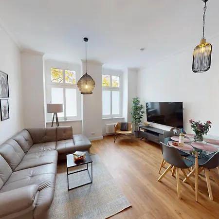 Myhappyplace In The Middle Of